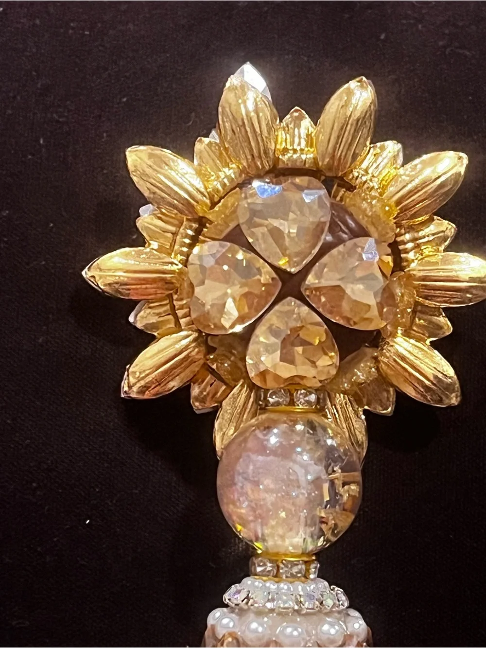 Designer inspired Gold-Tone Pearl & Crystal Flower focal fancy beaded pen